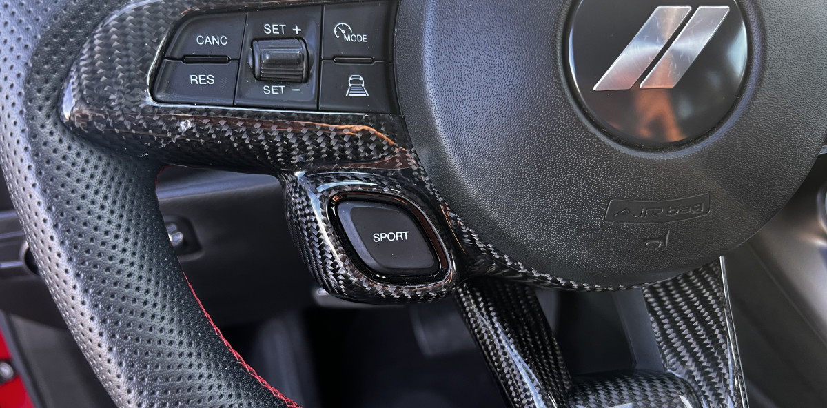 Dodge Hornet Custom Steering Wheel - Carbon Fiber - Flat Top/ Flat Bottom - w/ 2 Red Center Stripes - Perforated Leather