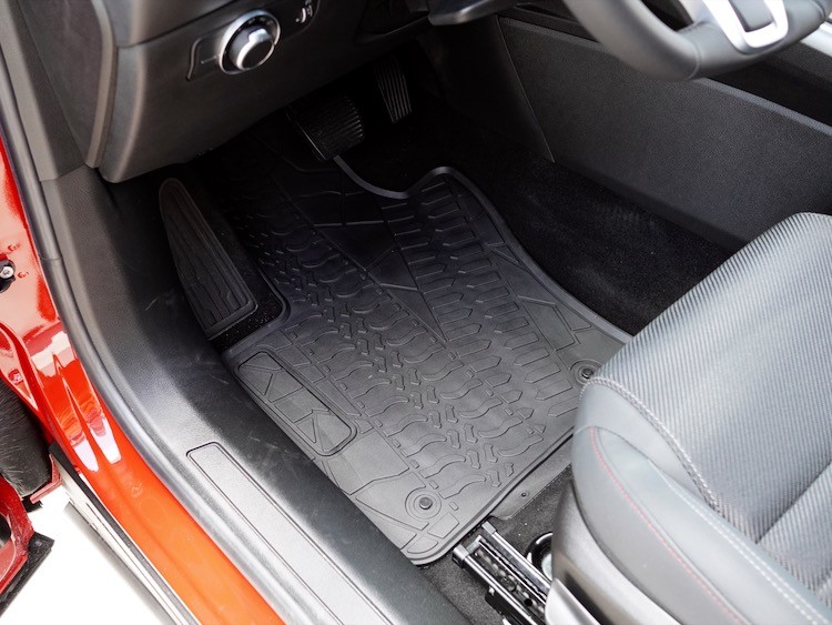 Dodge Hornet Floor Mats - All Weather Rubber - Premium Version - Front