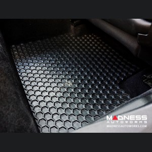 Dodge Hornet Floor Mat Set - All Weather Rubber Front/ Rear 4 Piece Set - Black 